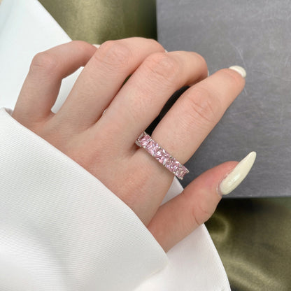 [STREET]Eleganter Tennisring im Prinzessschliff