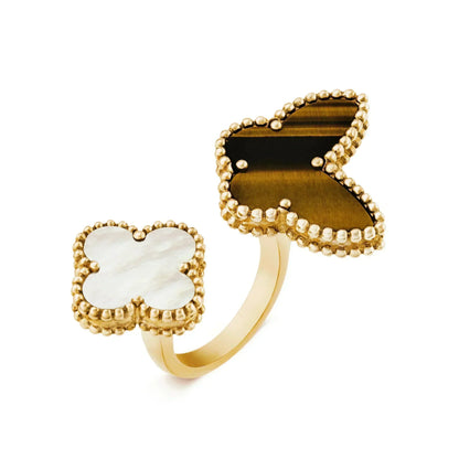 ˇGilded EraˇLUCKY BETWEEN THE FINGER RING
